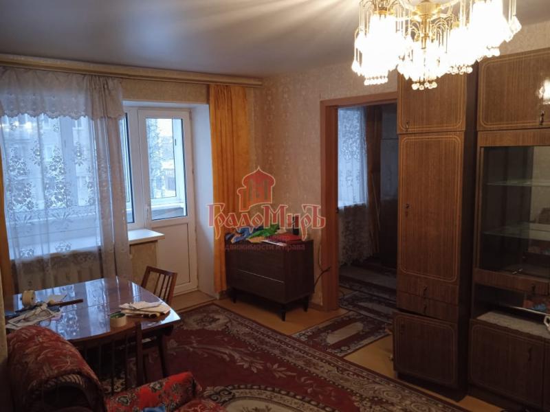 2-комн. квартира, 43 м², 2/5 этаж