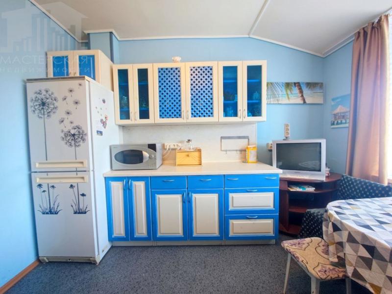 2-комн. квартира, 60 м², 4/4 этаж