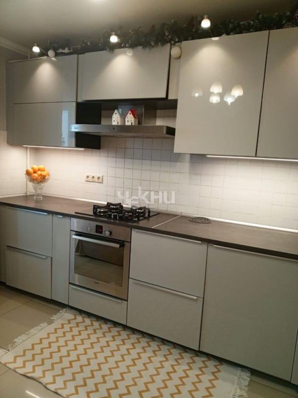 3-комн. квартира, 69.8 м², 8/10 этаж