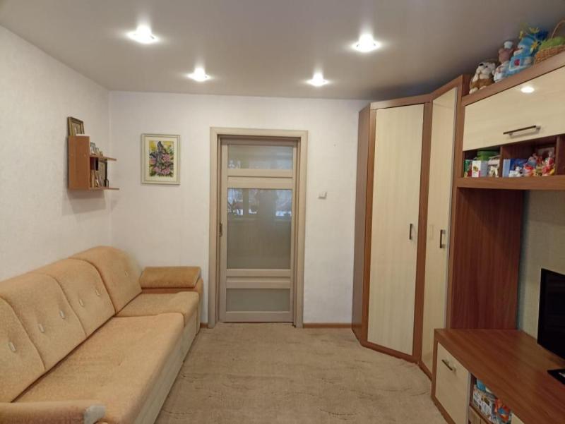 2-комн. квартира, 47 м², 1/5 этаж