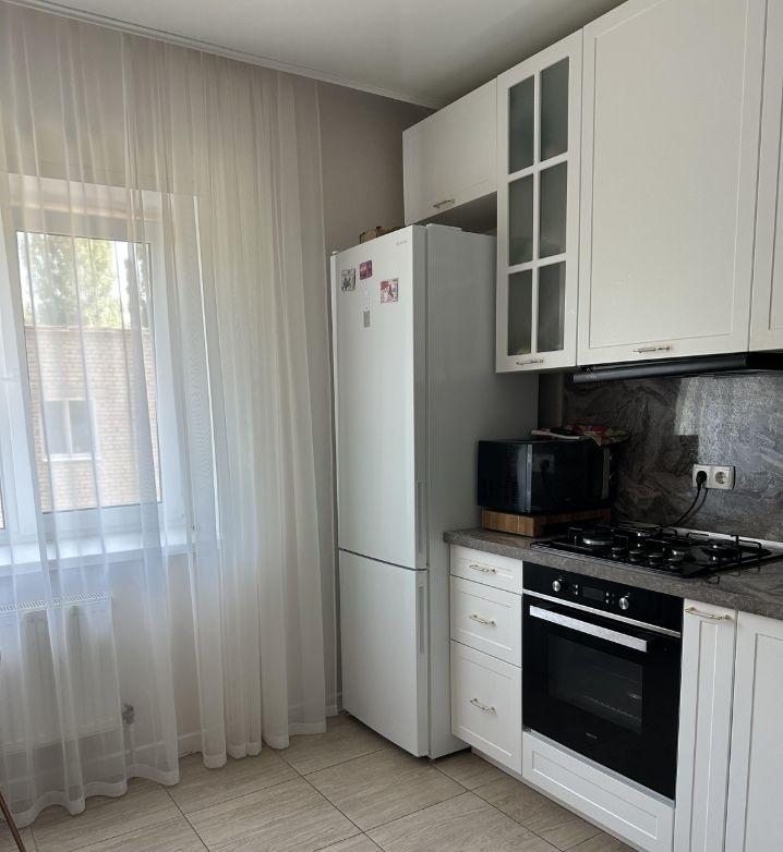 2-комн. квартира, 54 м², 3/11 этаж