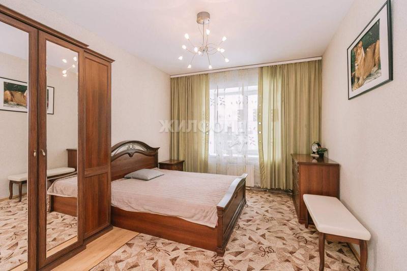 4-комн. квартира, 123 м², 2/9 этаж