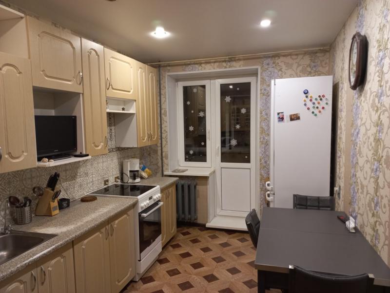 5-комнатная Квартира, 102 м2