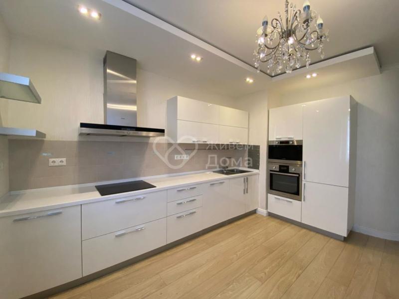 3-комнатная Квартира, 104.4 м2