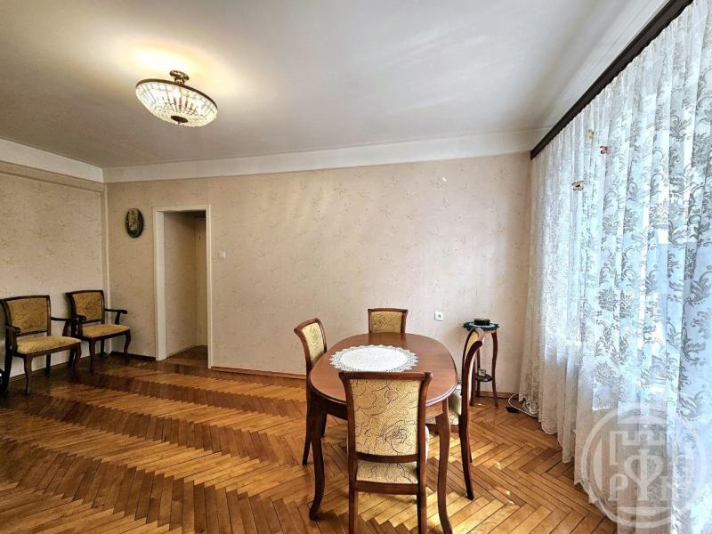 3-комн. квартира, 56.5 м², 5/5 этаж