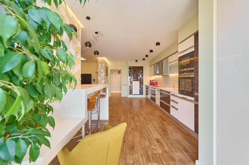 3-комнатная Квартира, 100.7 м2