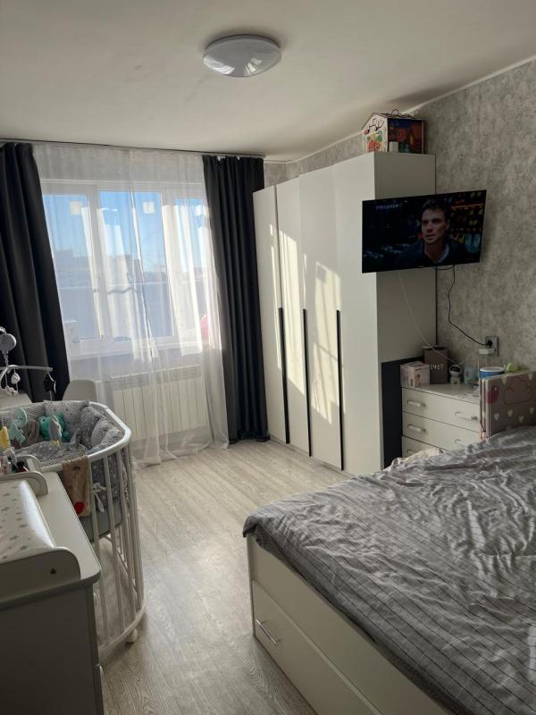 4-комнатная Квартира, 77 м2
