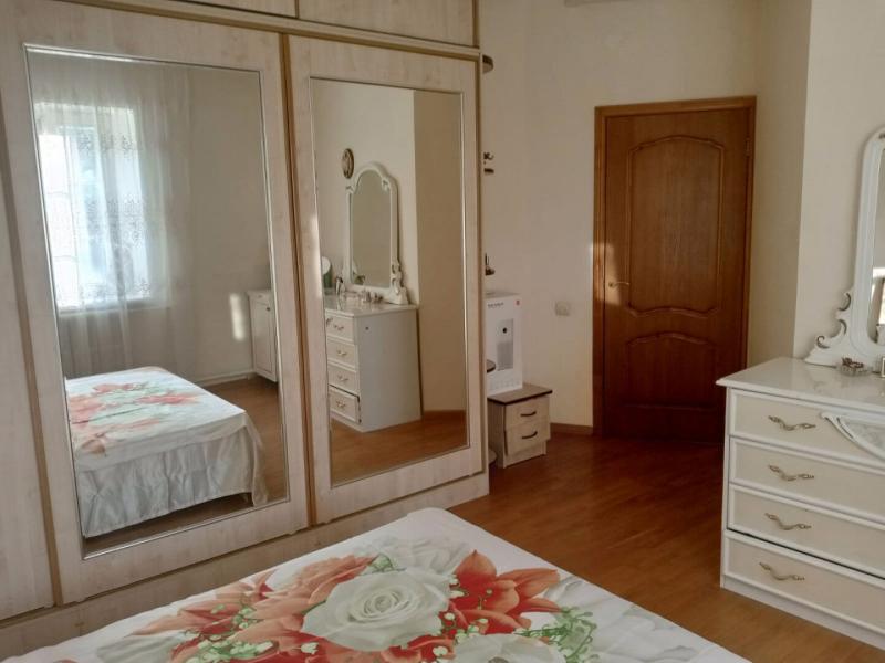 5-комнатная Квартира, 137.7 м2