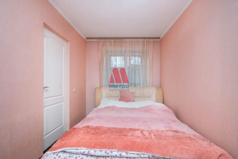 2-комн. квартира, 42.8 м², 4/4 этаж