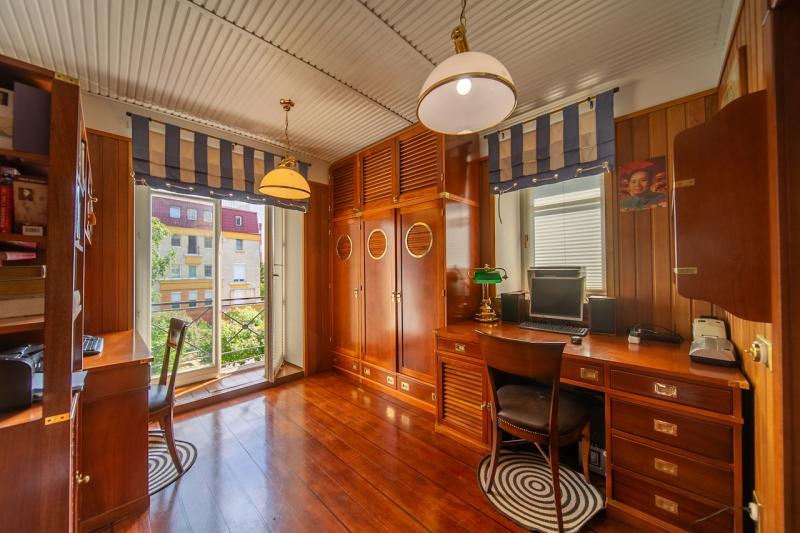 4-комнатная Квартира, 126 м2