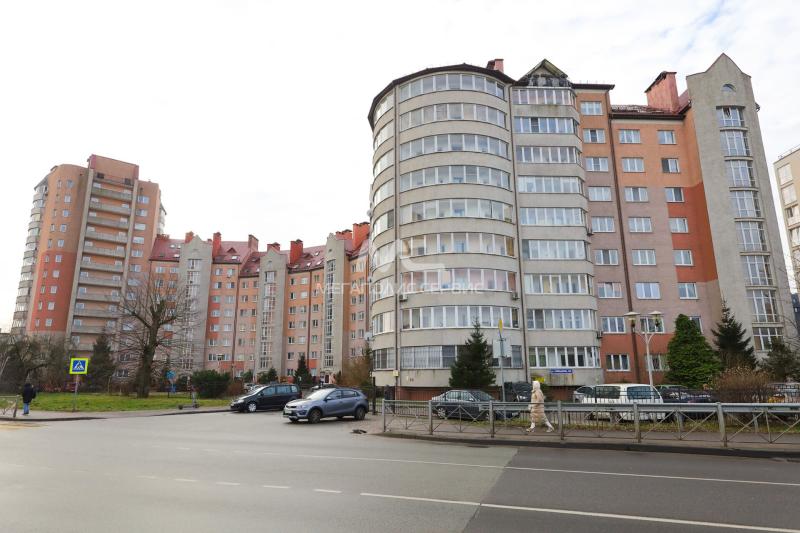 4-комнатная Квартира, 111.7 м2