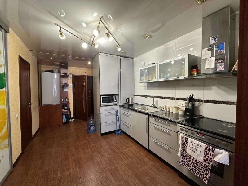 3-комнатная Квартира, 110 м2
