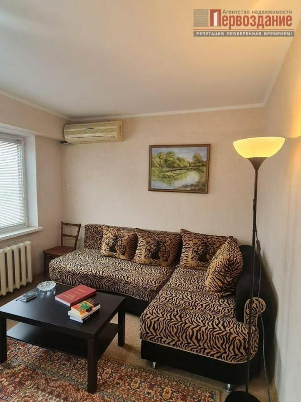 2-комн. квартира, 43 м², 2/5 этаж