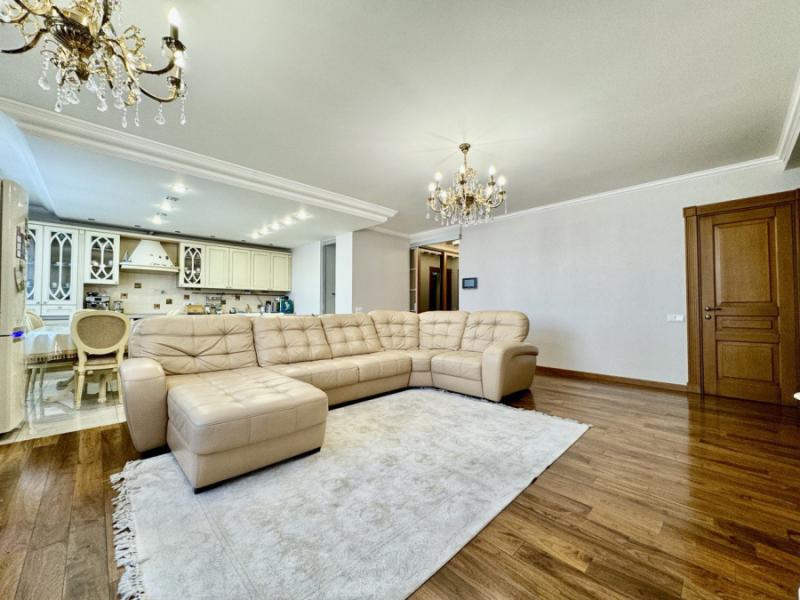 4-комнатная Квартира, 133 м2