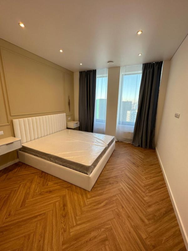 2-комн. квартира, 62 м², 24/40 этаж