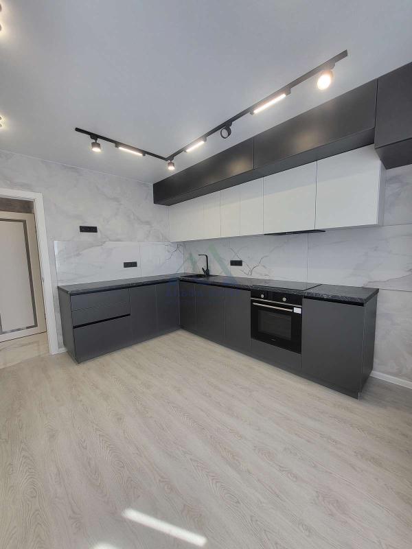 2-комн. квартира, 59 м², 16/17 этаж