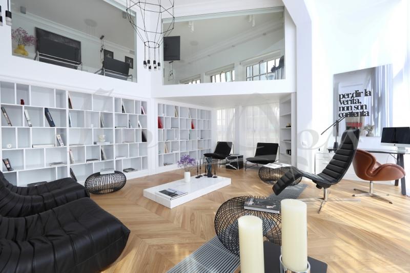 5-комнатная Квартира, 305 м2