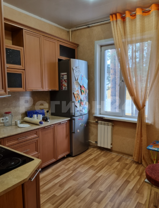 3-комн. квартира, 79 м², 2/2 этаж