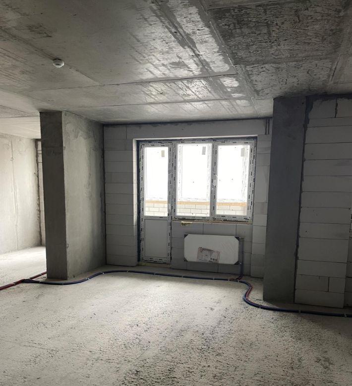 2-комн. квартира, 67 м², 9/25 этаж