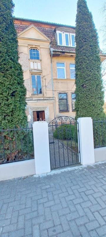 2-комн. квартира, 40 м², 3/3 этаж