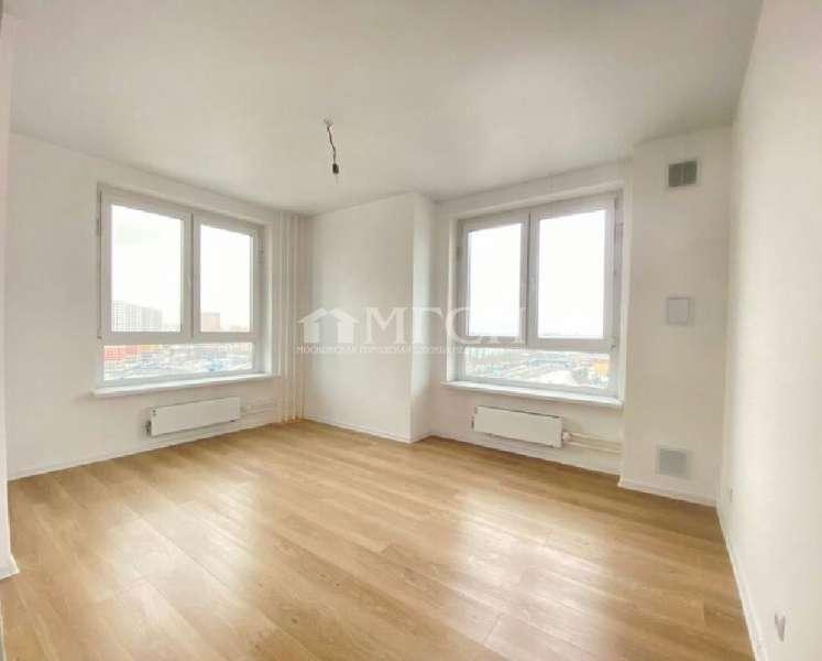3-комн. квартира, 82.3 м², 24/33 этаж