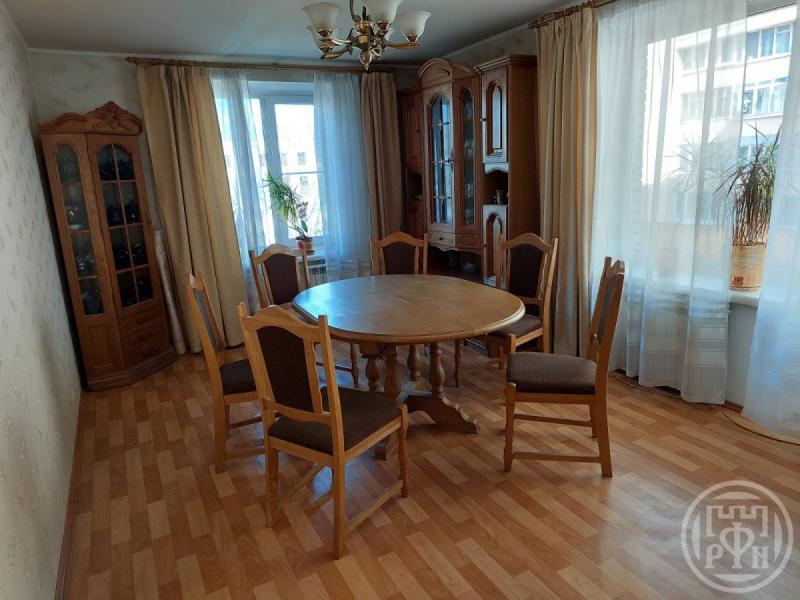 3-комн. квартира, 67.9 м², 4/5 этаж