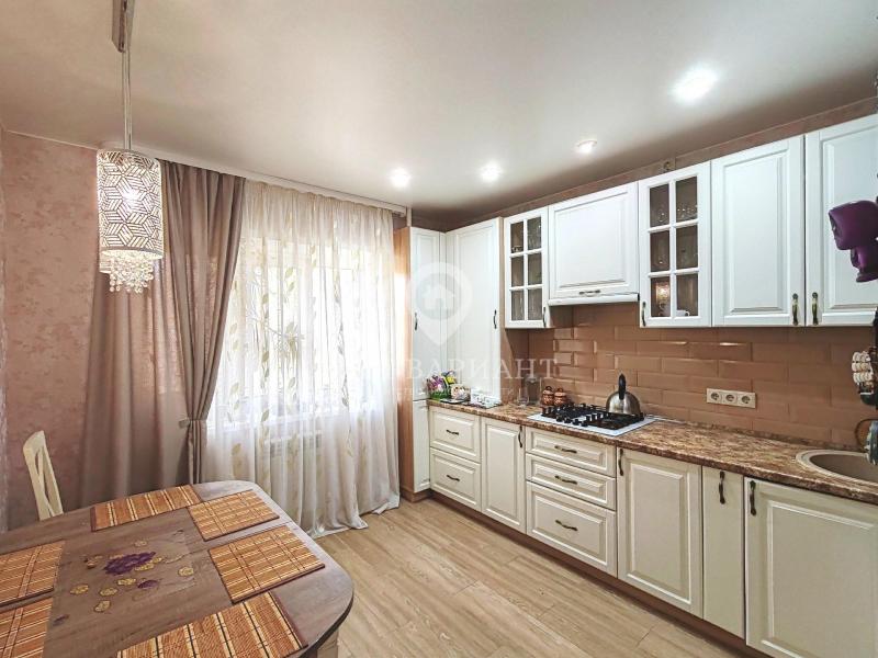 2-комн. квартира, 56.4 м², 2/5 этаж