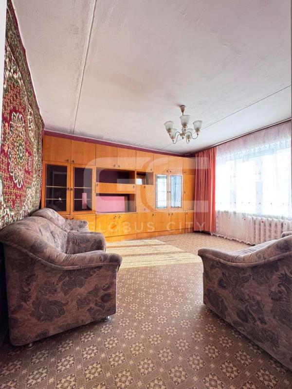 2-комн. квартира, 50 м², 5/5 этаж