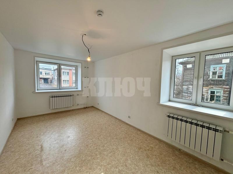 2-комн. квартира, 45 м², 1/4 этаж