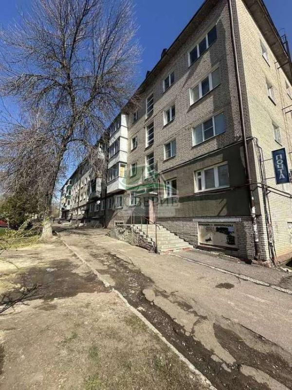 2-комн. квартира, 42.7 м², 3/4 этаж