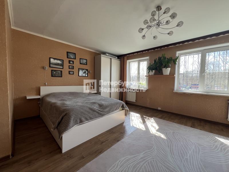 5-комнатная Квартира, 136.1 м2