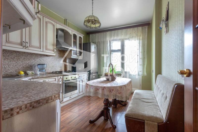4-комн. квартира, 96.9 м², 3/6 этаж