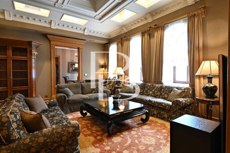 5-комнатная Квартира, 161.6 м2