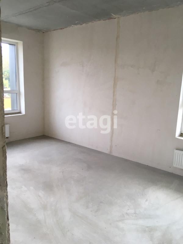 2-комн. квартира, 55 м², 3/17 этаж