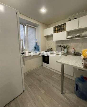 2-комн. квартира, 44 м², 3/5 этаж
