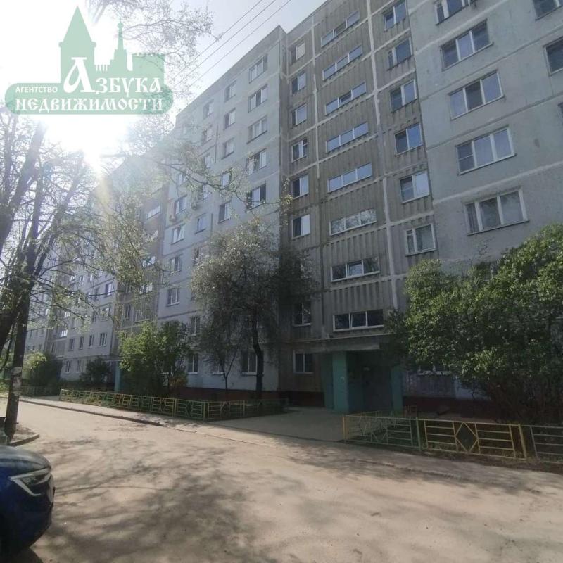 2-комн. квартира, 53 м², 3/9 этаж
