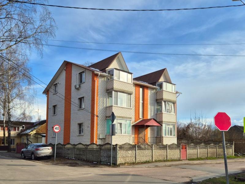 2-комн. квартира, 65 м², 2/3 этаж