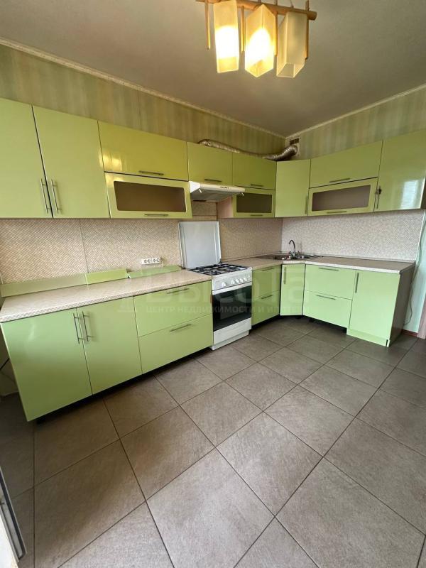 2-комн. квартира, 68 м², 6/10 этаж