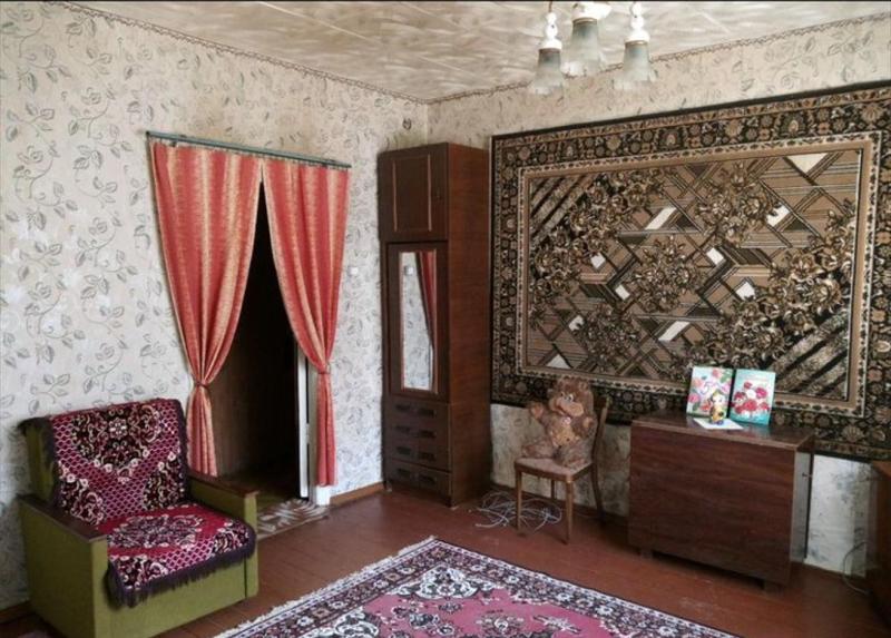 Квартира, Псковская область, рп. Красный Луч, Советская улица, 18А. Фото 4