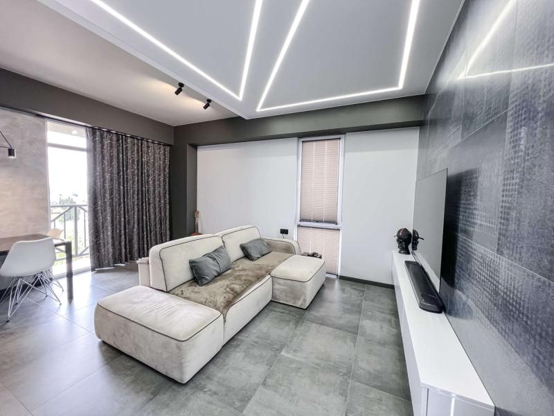 2-комн. квартира, 48.9 м², 9/10 этаж