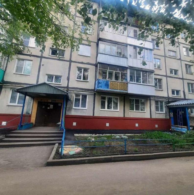 2-комн. квартира, 45 м², 1/5 этаж