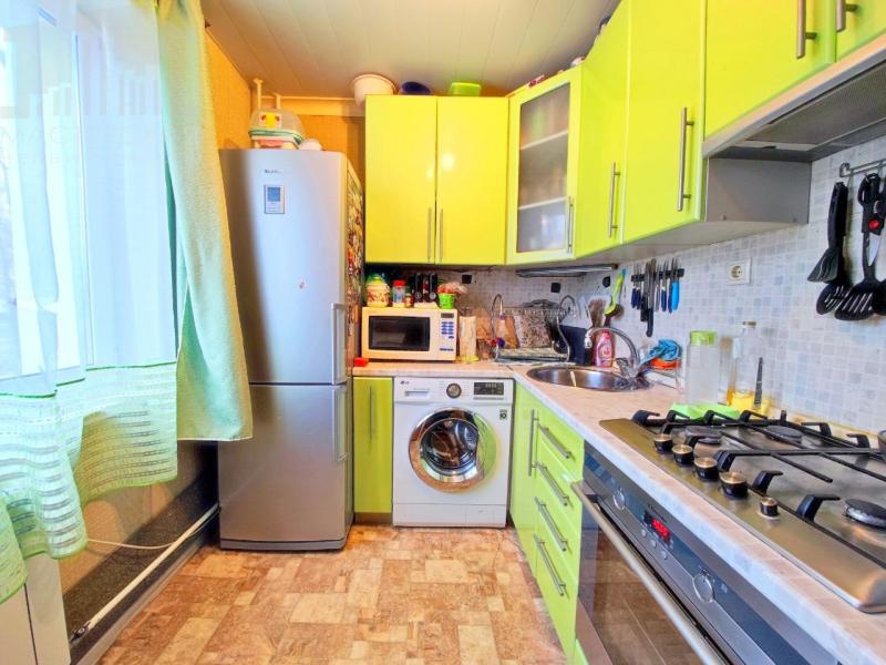 3-комн. квартира, 60.9 м², 2/5 этаж