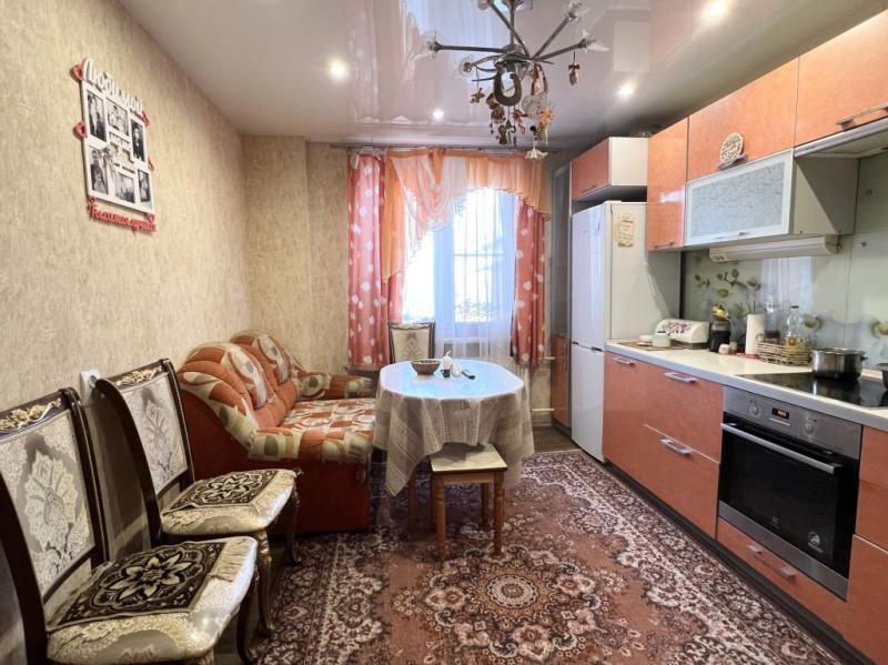 2-комн. квартира, 58.5 м², 1/10 этаж