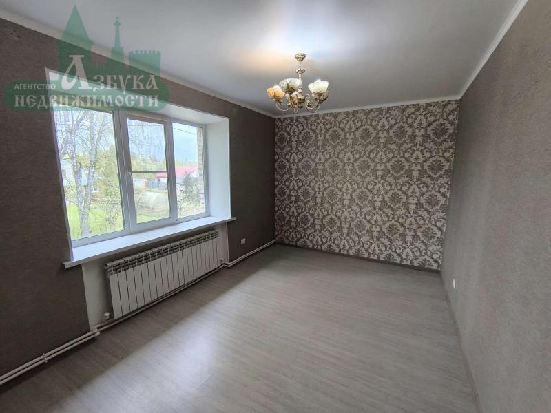 2-комн. квартира, 43.3 м², 2/2 этаж