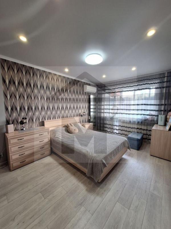 2-комн. квартира, 43.8 м², 3/5 этаж