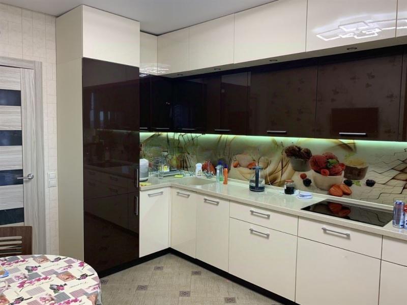 2-комн. квартира, 67.5 м², 14/16 этаж