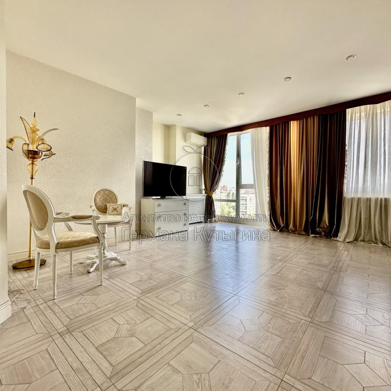 Квартира-Свободная планировка, 44 м², 16/18 этаж