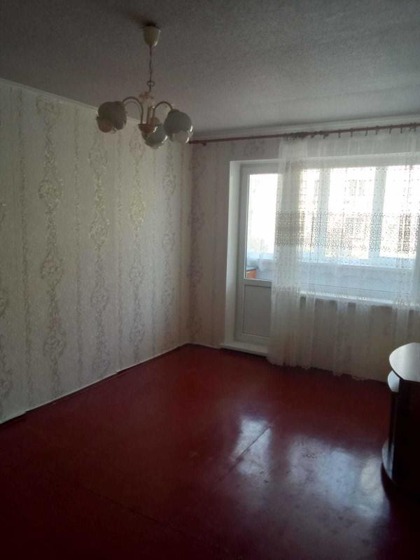 2-комн. квартира, 47 м², 2/5 этаж