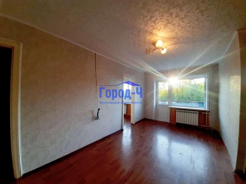 2-комн. квартира, 45 м², 4/5 этаж