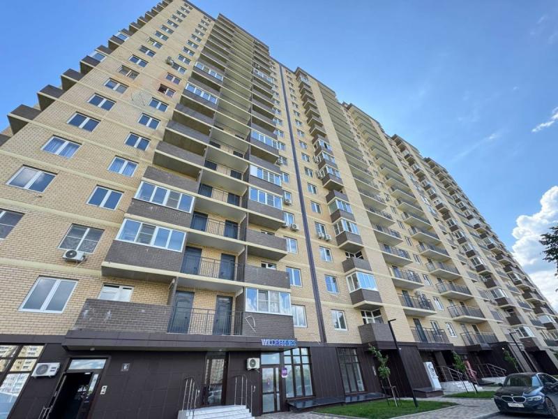 2-комн. квартира, 76.4 м², 12/19 этаж